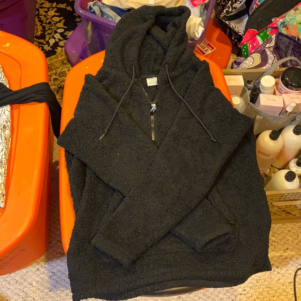 Pink Sherpa pullover size small